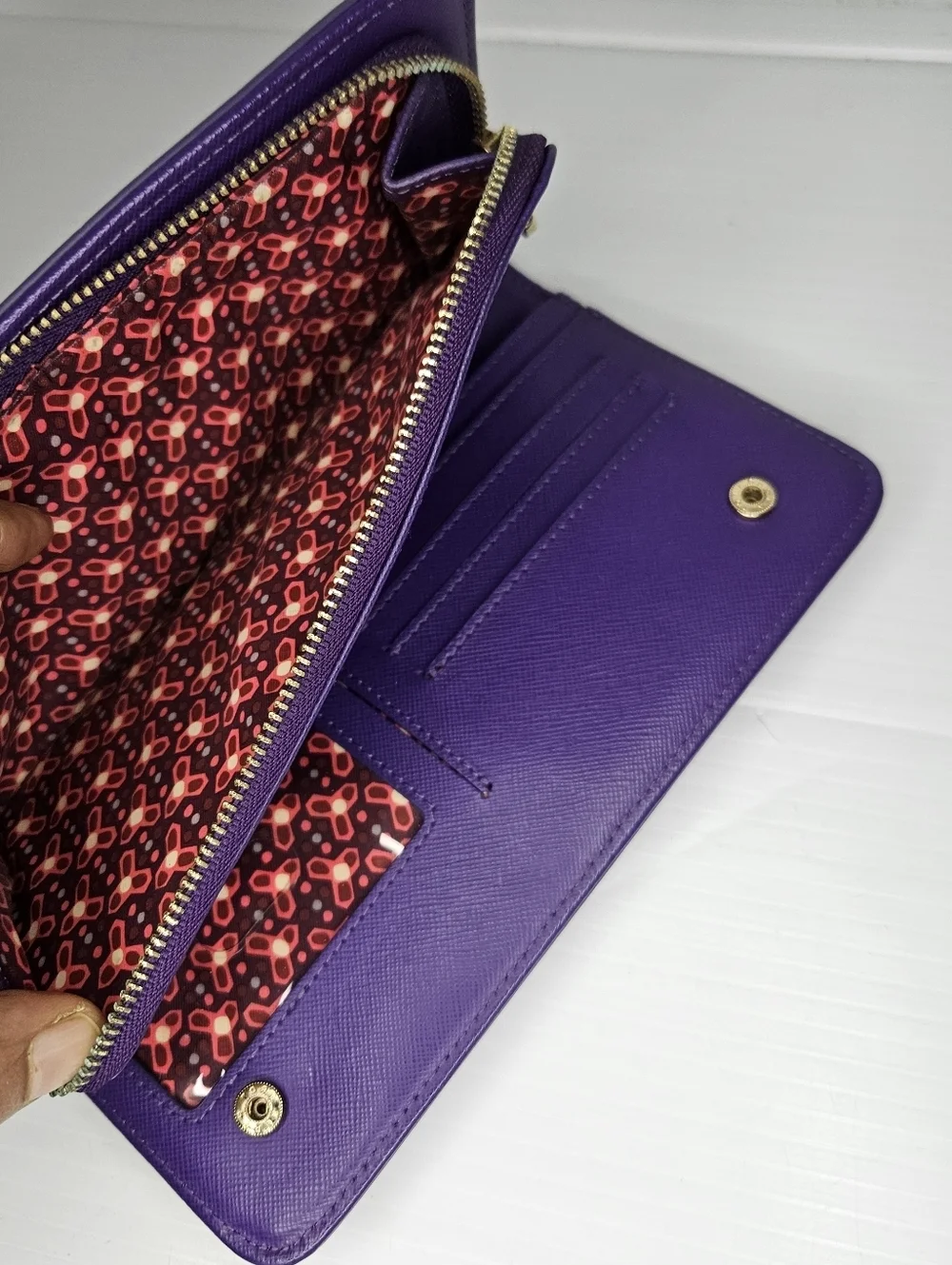 Tory Burch Robinson Zip Around Continental Wallet Large Purple Saffiano Leather